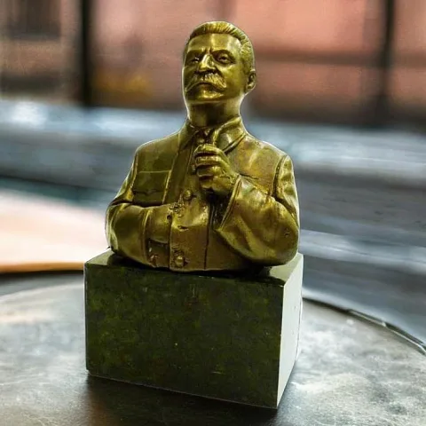 Бюст «Сталин И.В.» из бронзы — оригинальный подарок