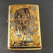 На память: Зажигалка Zippo оригинал "Волки" — фотография 5