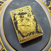 Бензиновая зажигалка Zippo "Волк одиночка" в подарок — фотография 1