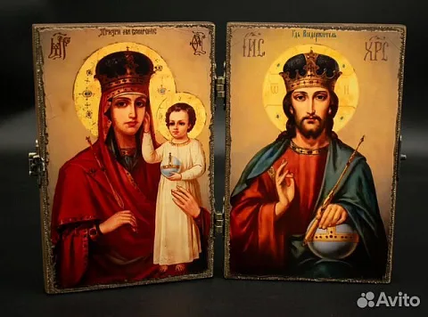 В подарок: Складень деревянный. Венчальная пара Богоматерь и