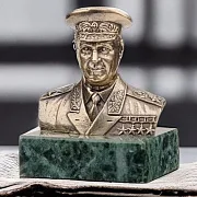 Ручная работа: Бронзовый бюст «Жуков Г.К.» — фотография 1