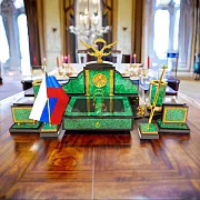 Письменный набор из малахита "Орел". Златоуст — красивый подарок — фотография 1