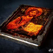 Подарочная икона "Христос Вседержитель" дерево, ручная работа — фотография 4
