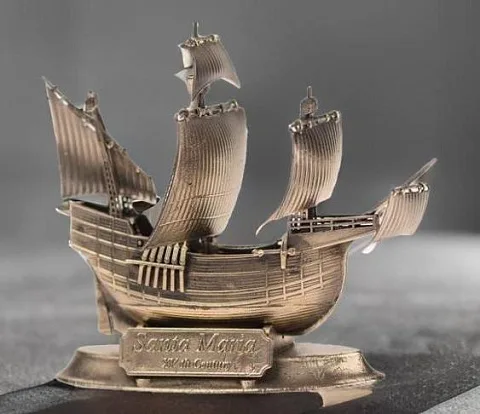 Бронзовая модель корабля «Санта-Мария», 1:350 — красивый подарок