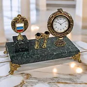 Часы «Элина» с гербом ФСО и подставками в подарок — фотография 1
