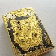 Бензиновая зажигалка Zippo "Волк одиночка" в подарок — фотография 2