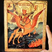 На память: Икона "Арх. Михаил - предводитель святого воинства — фотография 1
