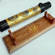 На память: Подзорная труба «Подарочная» на резной подставке — фотография 3