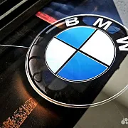 В подарок: Нарды под стеклом «BMW M5 Ангельские глазки» — фотография 10