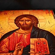 На память: Икона "Христос Вседержитель" дерево, ручная работа — фотография 5