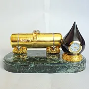 Часы «Капля нефти и цистерна» с бронзой и змеевиком — необычный подарок — фотография 2