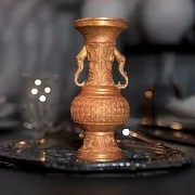 Подарочная бронзовая ваза с ручками-слонами — фотография 1