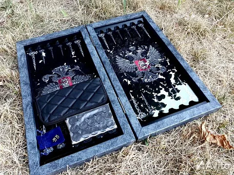 Нарды под стеклом «Сверхдержава» в подарок