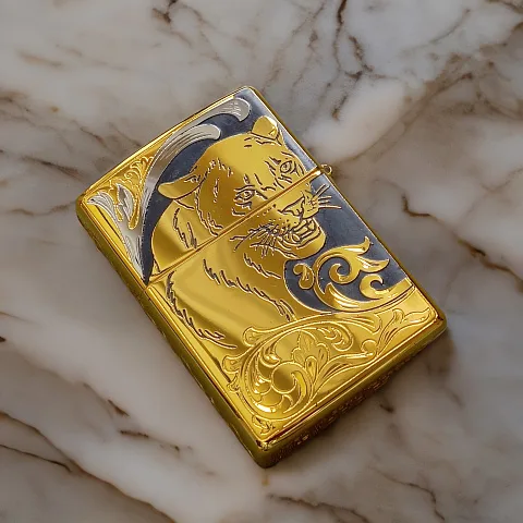 В подарок: Зажигалка Zippo с гравировкой "Пантера" №2